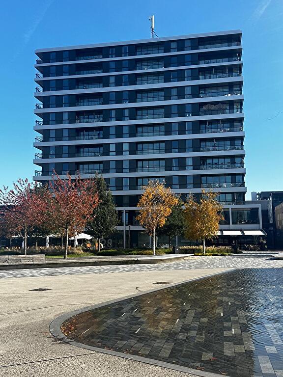 Belastingkantoor - Transformatie naar 82 appartementen